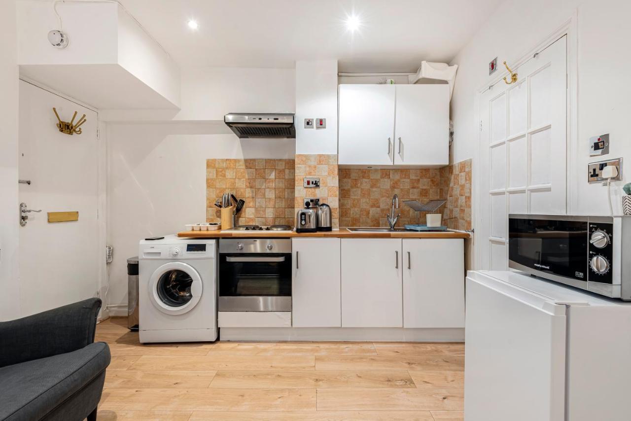Beautiful Hyde Park Studio Flat Appartement Londen Buitenkant foto