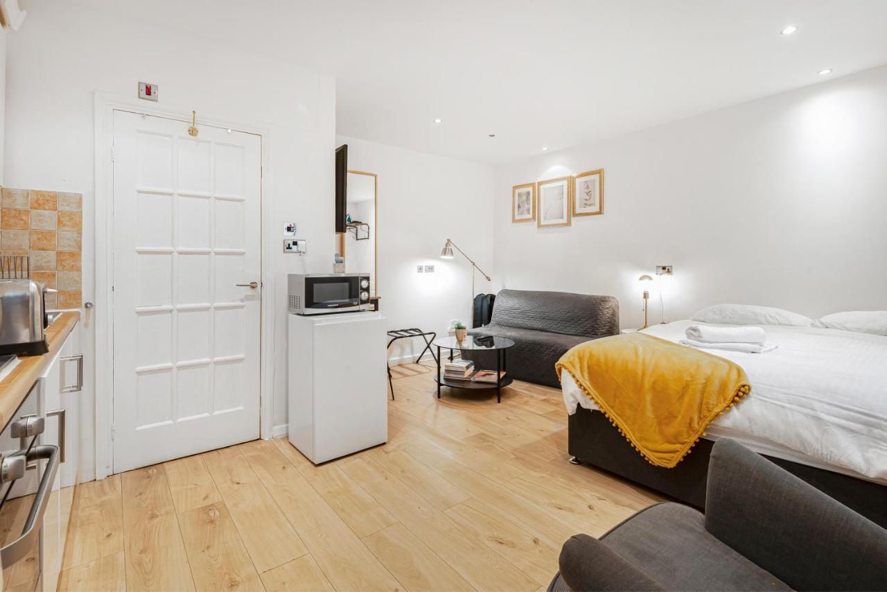 Beautiful Hyde Park Studio Flat Appartement Londen Buitenkant foto