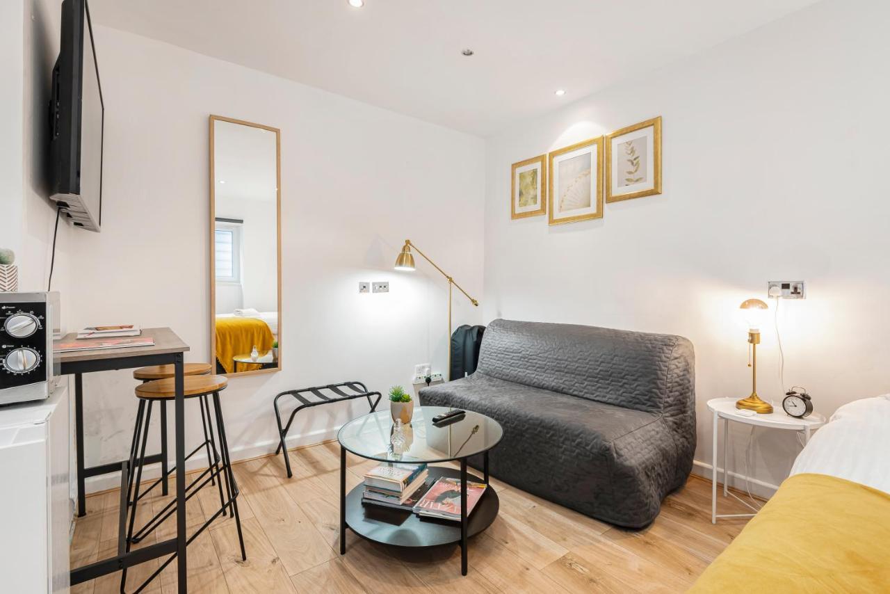 Beautiful Hyde Park Studio Flat Appartement Londen Buitenkant foto
